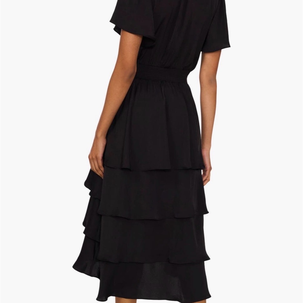 Vince Camuto Black Tiered Ruffle High-Low Dress, V Neck and flutter sleeves sz M - Picture 3 of 7